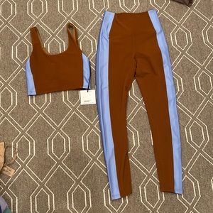 Beach Riot Set NWT Medium bra/crop top and leggings